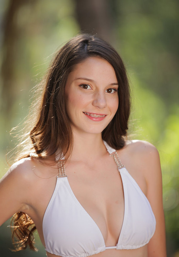 Лира, 57 лет, 0 размер груди